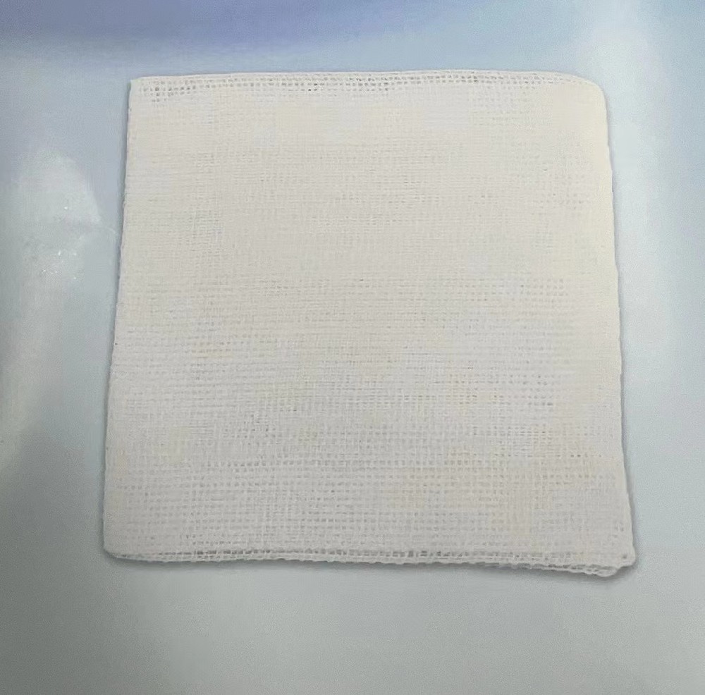 全面了解醫(yī)用紗布片：種類、特點與應用